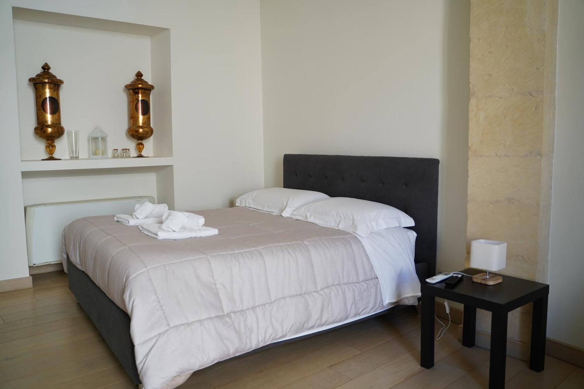 Suite Home D'Aragona Lecce Exterior foto